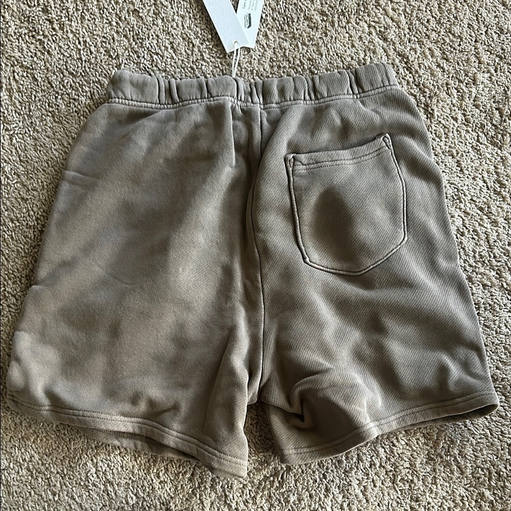 Elwood Women's Tan Shorts - Picture 5 of 5